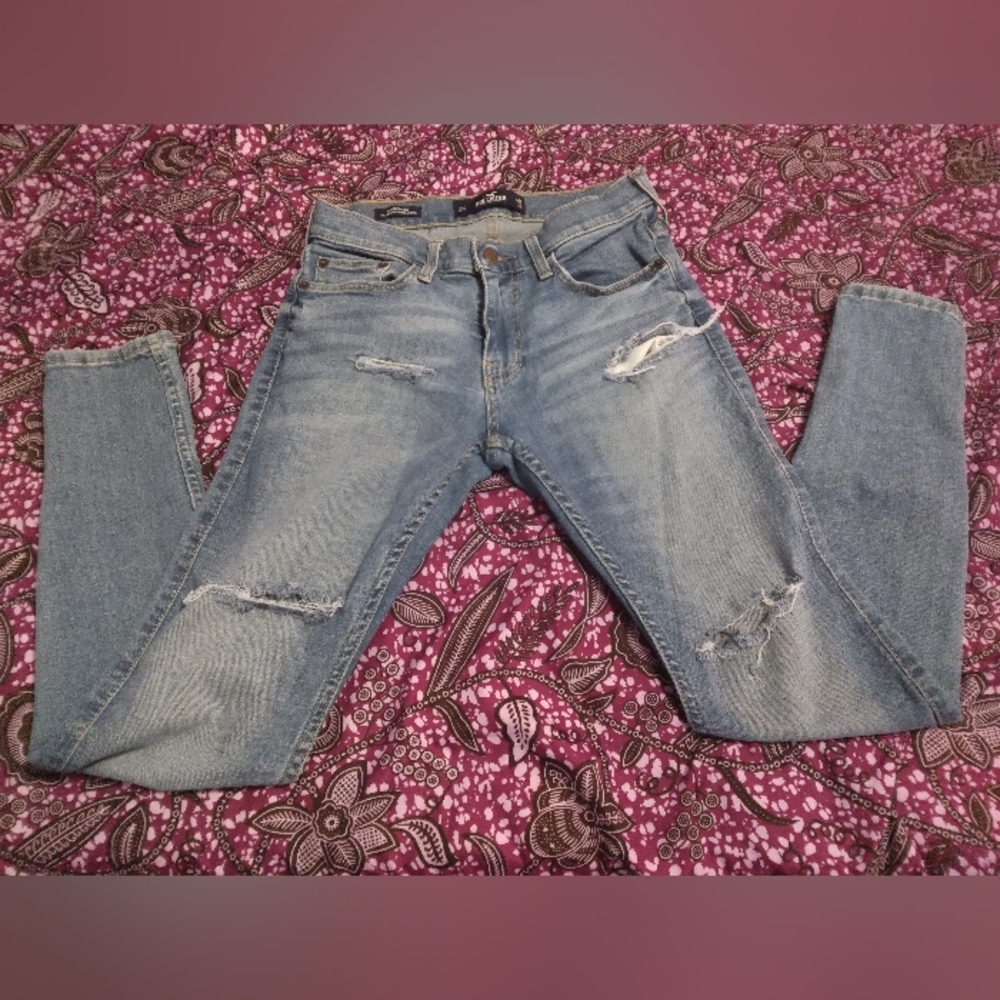 Hollister jeans